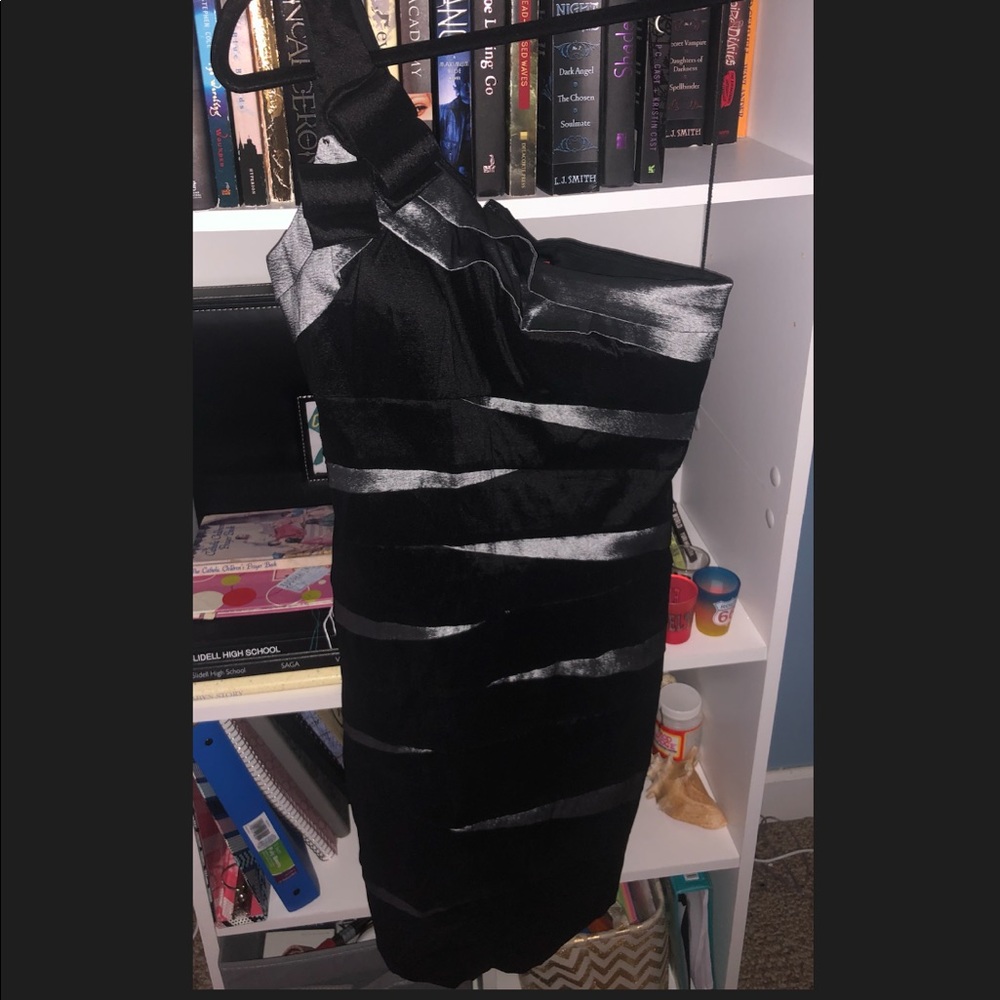 Medium Length Semi-Formal Dress!